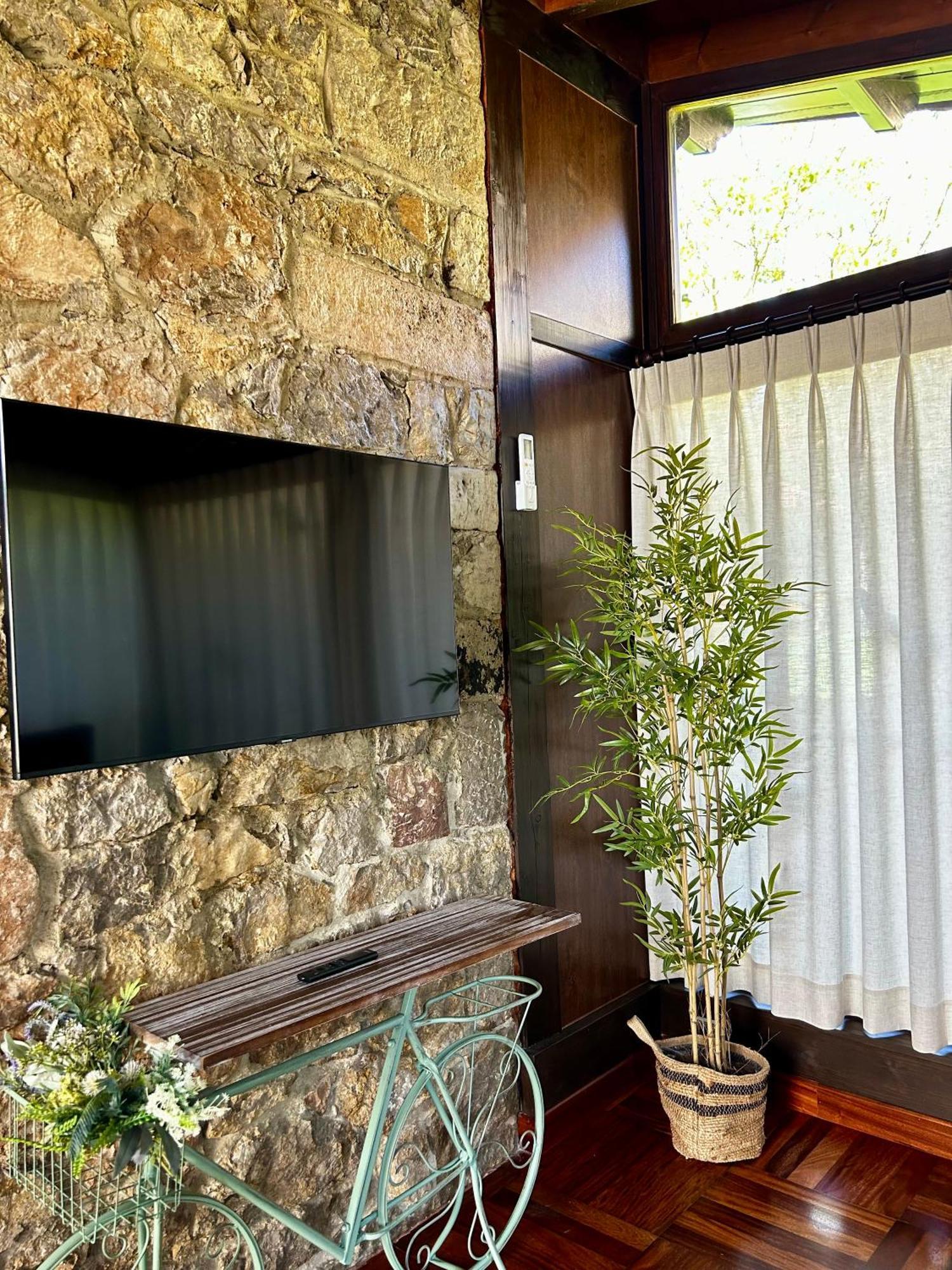 Apartamentos Rurales L'Arquera Llanes Εξωτερικό φωτογραφία