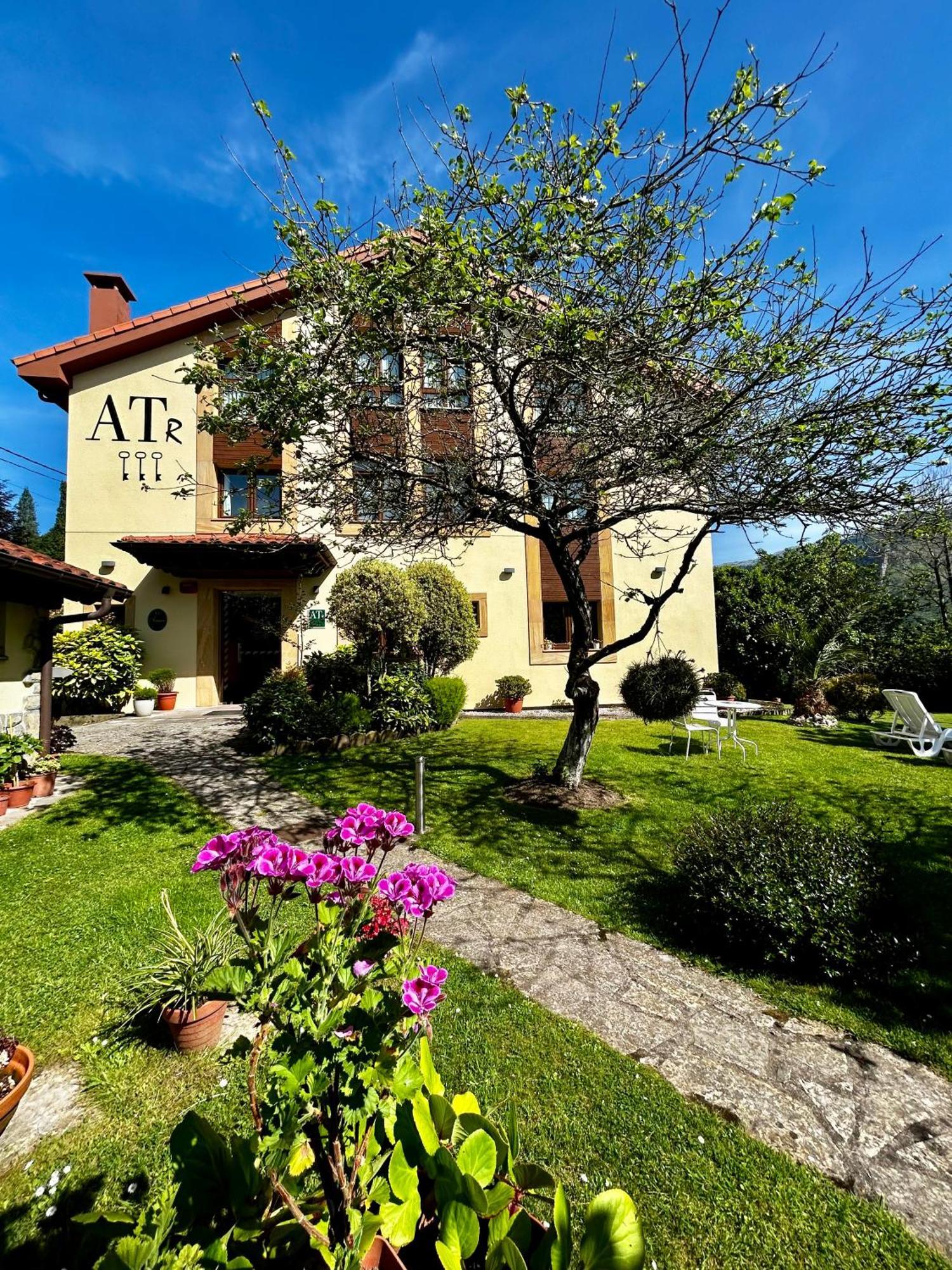 Apartamentos Rurales L'Arquera Llanes Εξωτερικό φωτογραφία