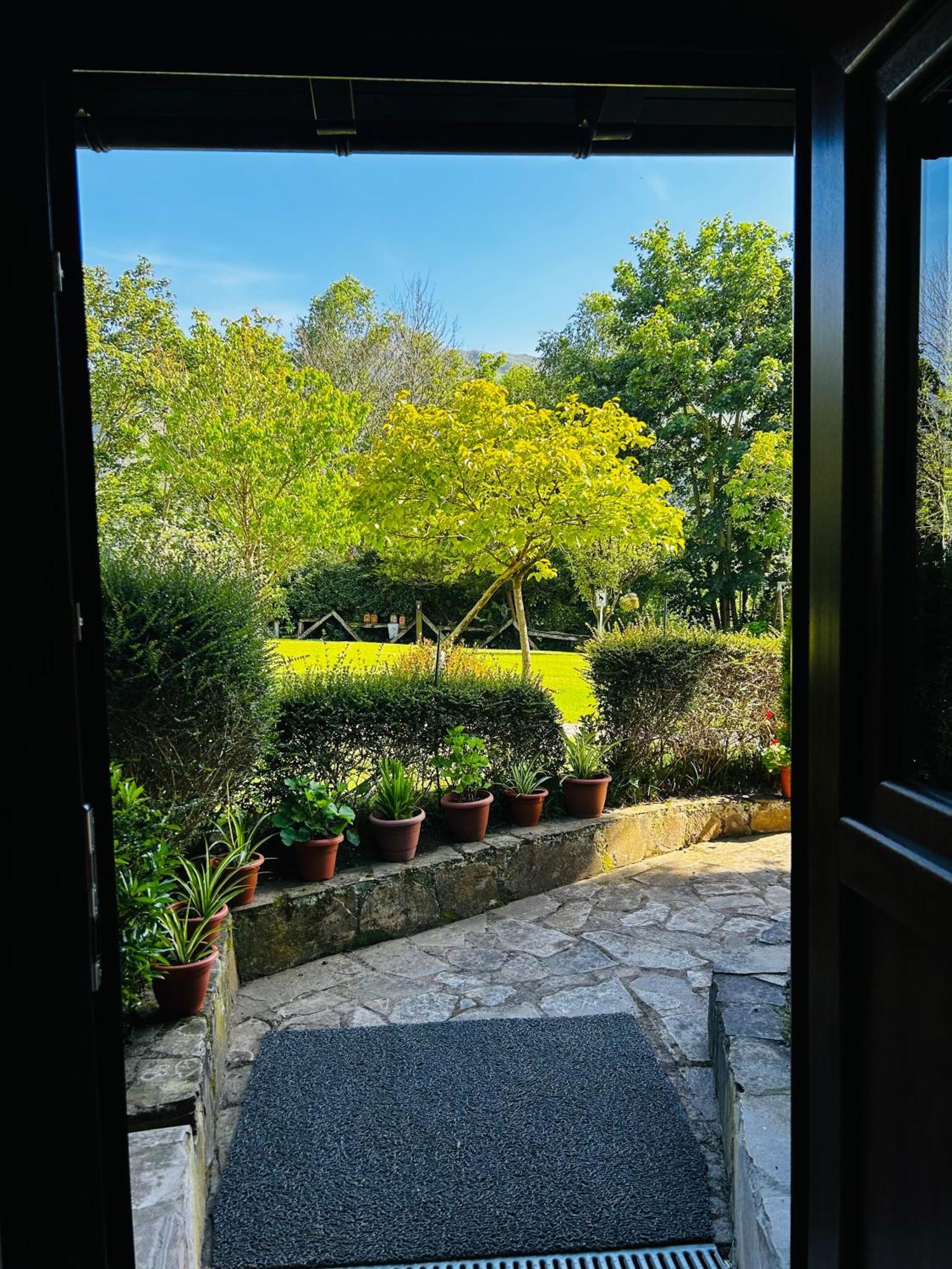 Apartamentos Rurales L'Arquera Llanes Εξωτερικό φωτογραφία