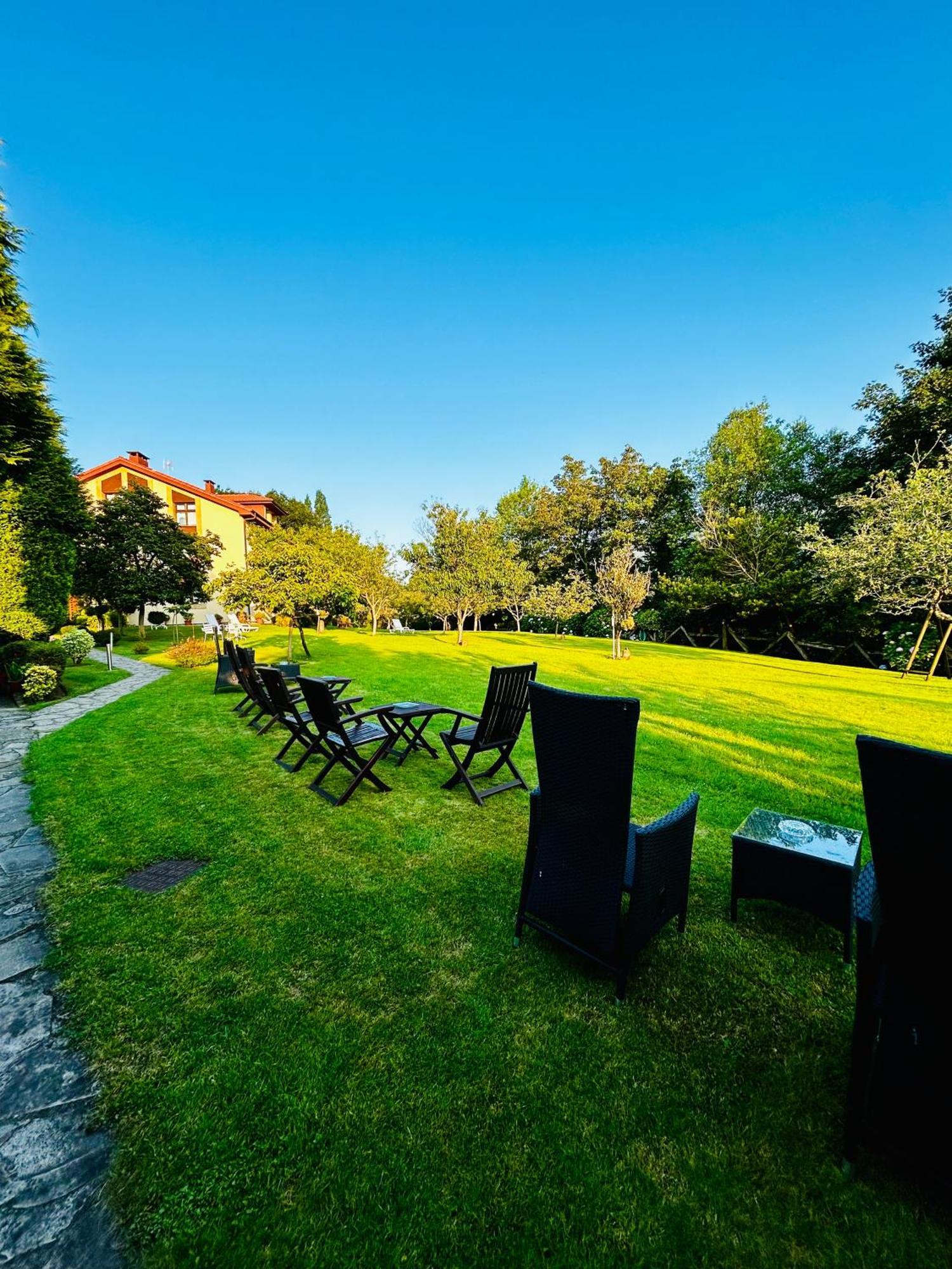 Apartamentos Rurales L'Arquera Llanes Εξωτερικό φωτογραφία